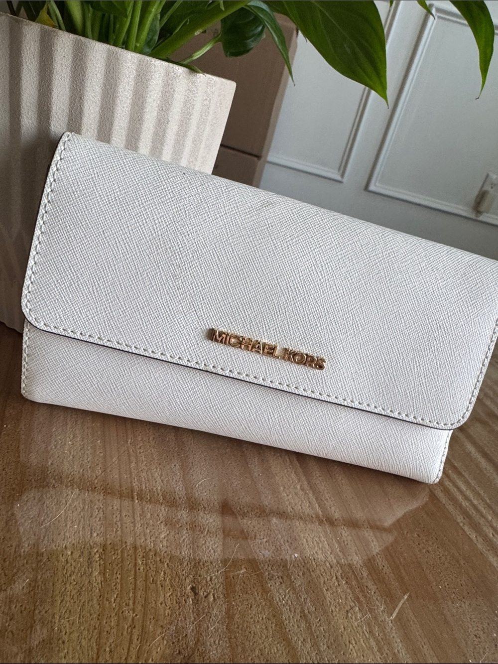 Michael Kors Cream Leather Wallet with Gold Logo